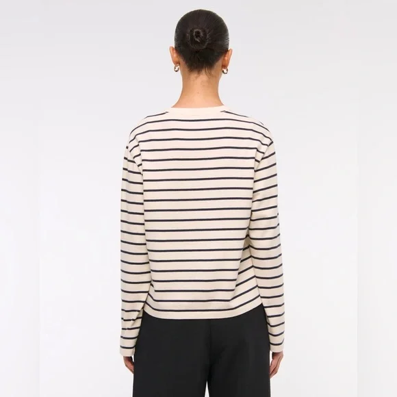 Abercrombie & Fitch Black and White Striped Sweatshirt - Picture 5 of 7